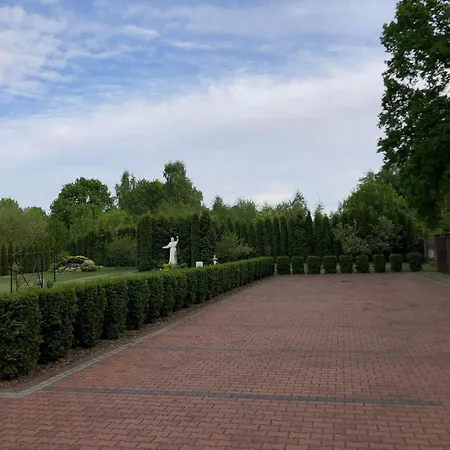 B&B Dom Pielgrzyma Przystanek Wiara 쳉스토호바