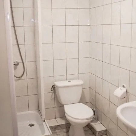 Dom Pielgrzyma Przystanek Wiara Bed and Breakfast Ζεστοκόβα
