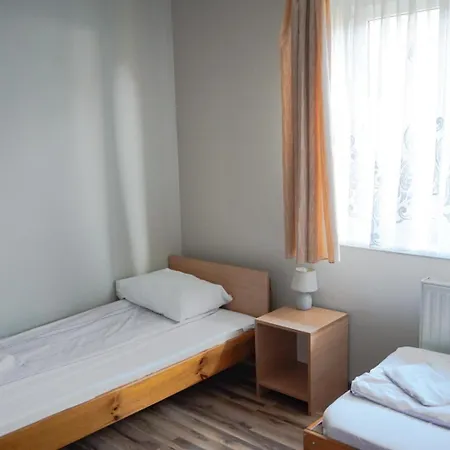 Dom Pielgrzyma Przystanek Wiara *