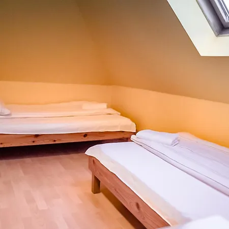 Dom Pielgrzyma Przystanek Wiara *