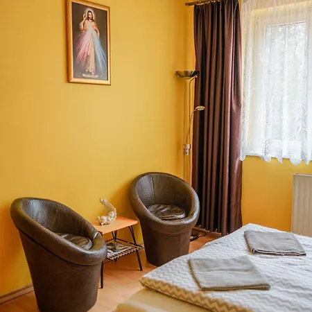 Dom Pielgrzyma Przystanek Wiara Bed and Breakfast