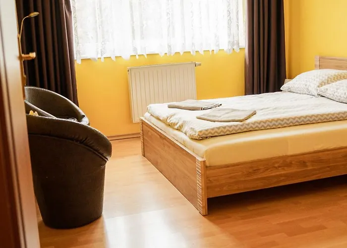 Dom Pielgrzyma Przystanek Wiara Bed & Breakfast *